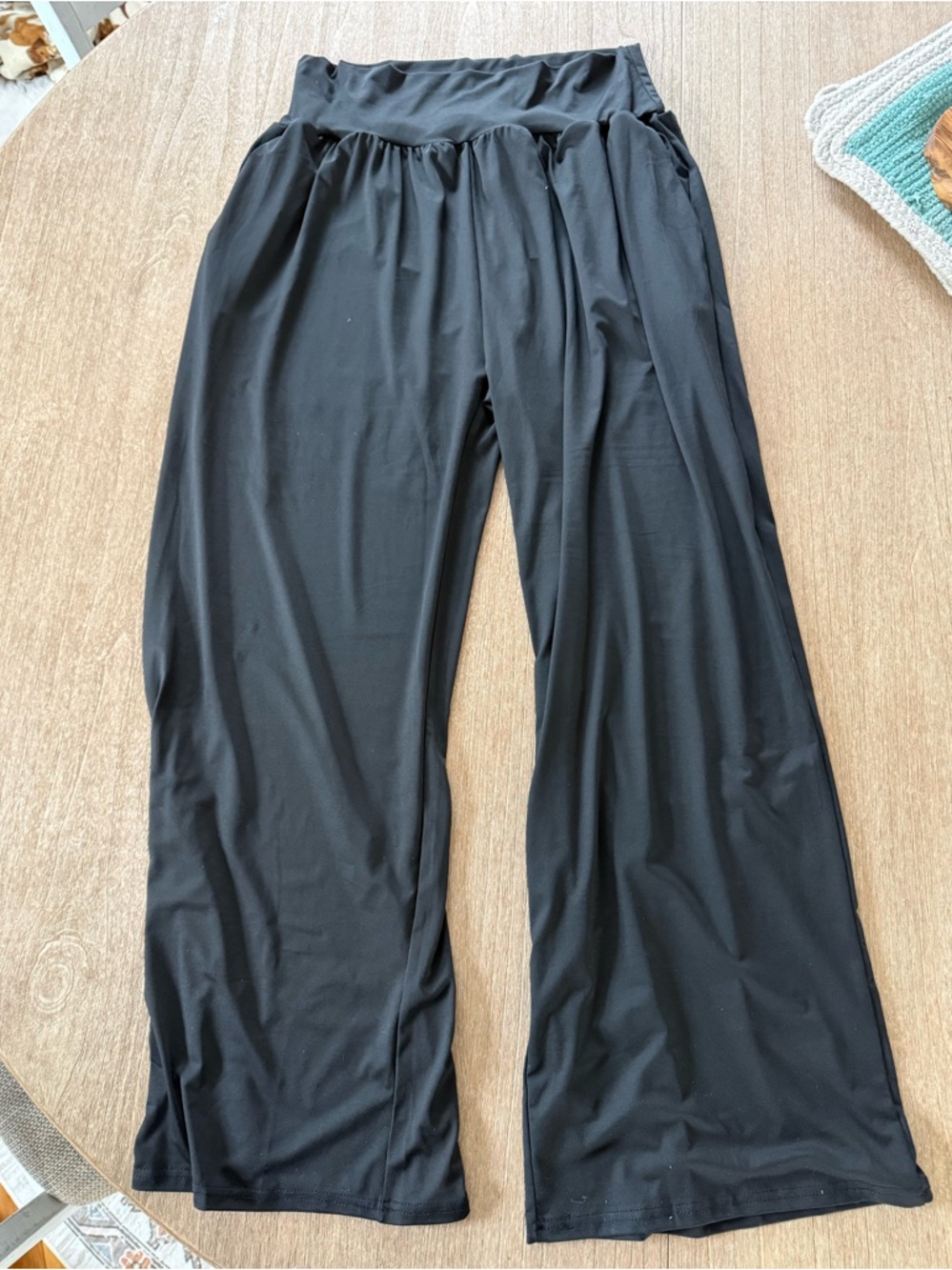 UE Black Elastic-Waist Wide Leg Pants